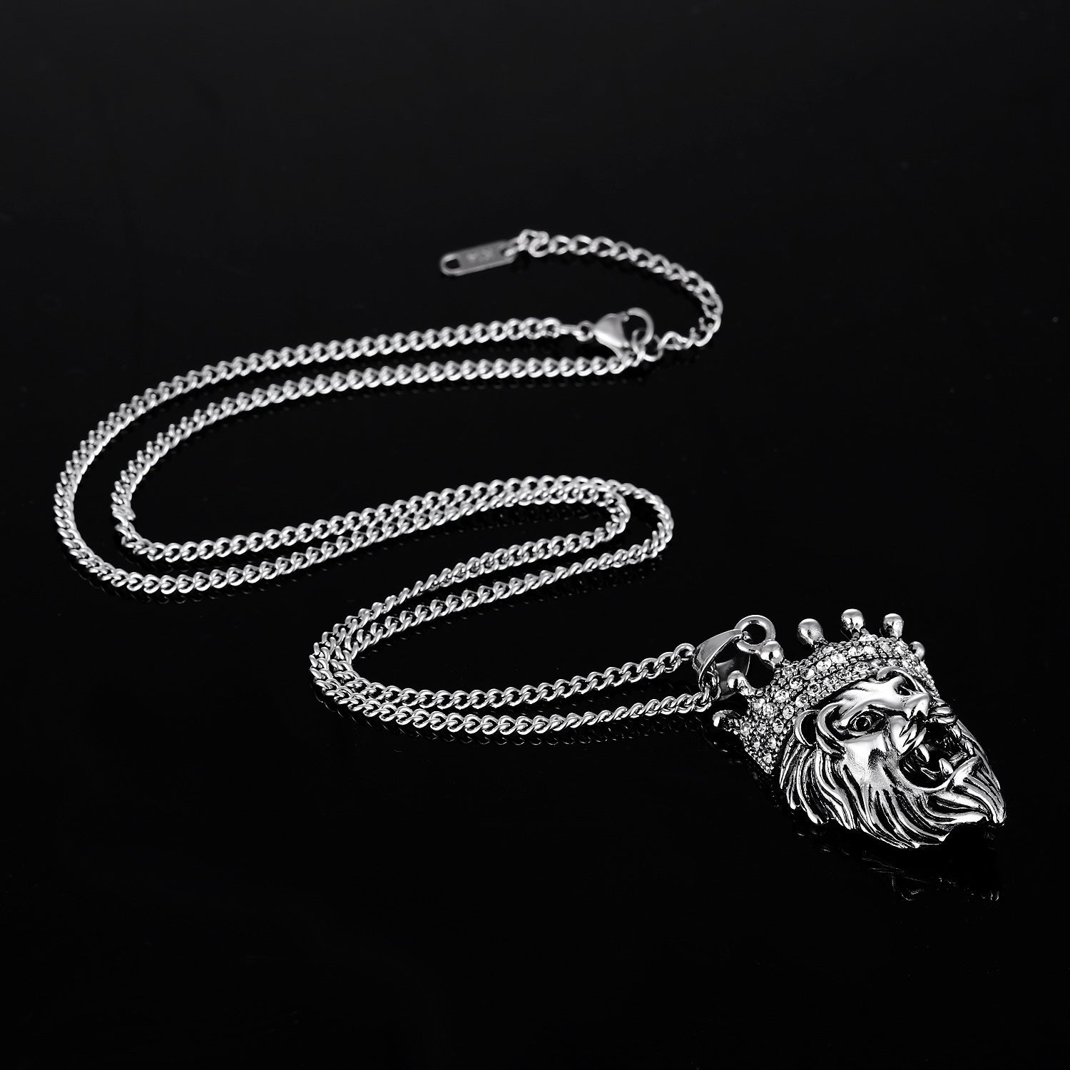 Hip Hop Trendy Men's Necklace With Diamonds for Men, Crown Lion Head Titanium Steel Pendant